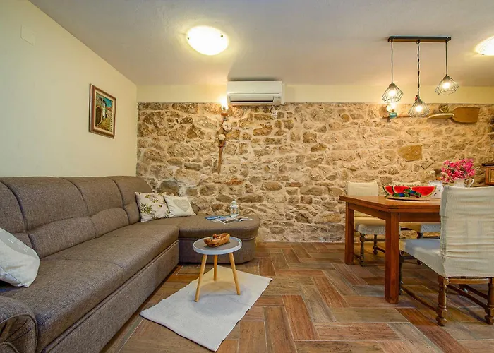 Дом отдыха Joviraz *